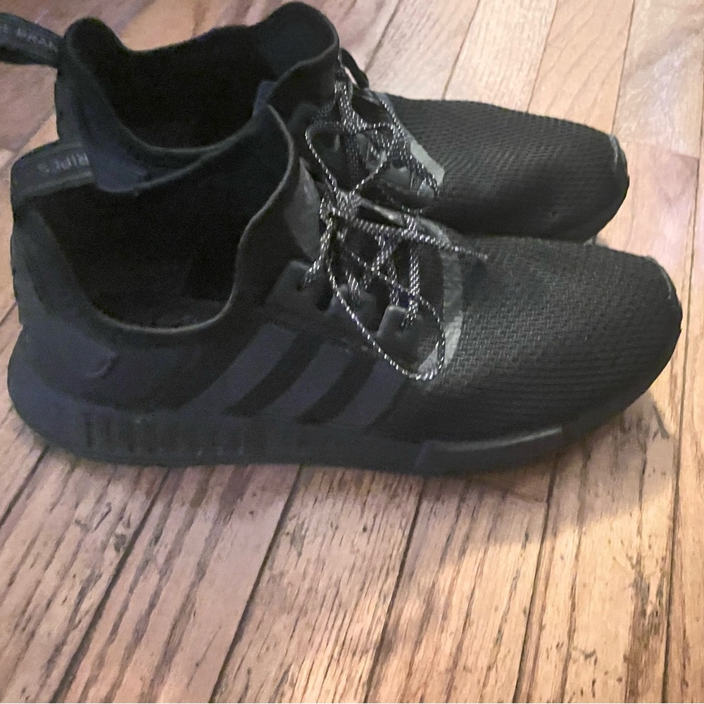 Adidas NMR_R1 All Black